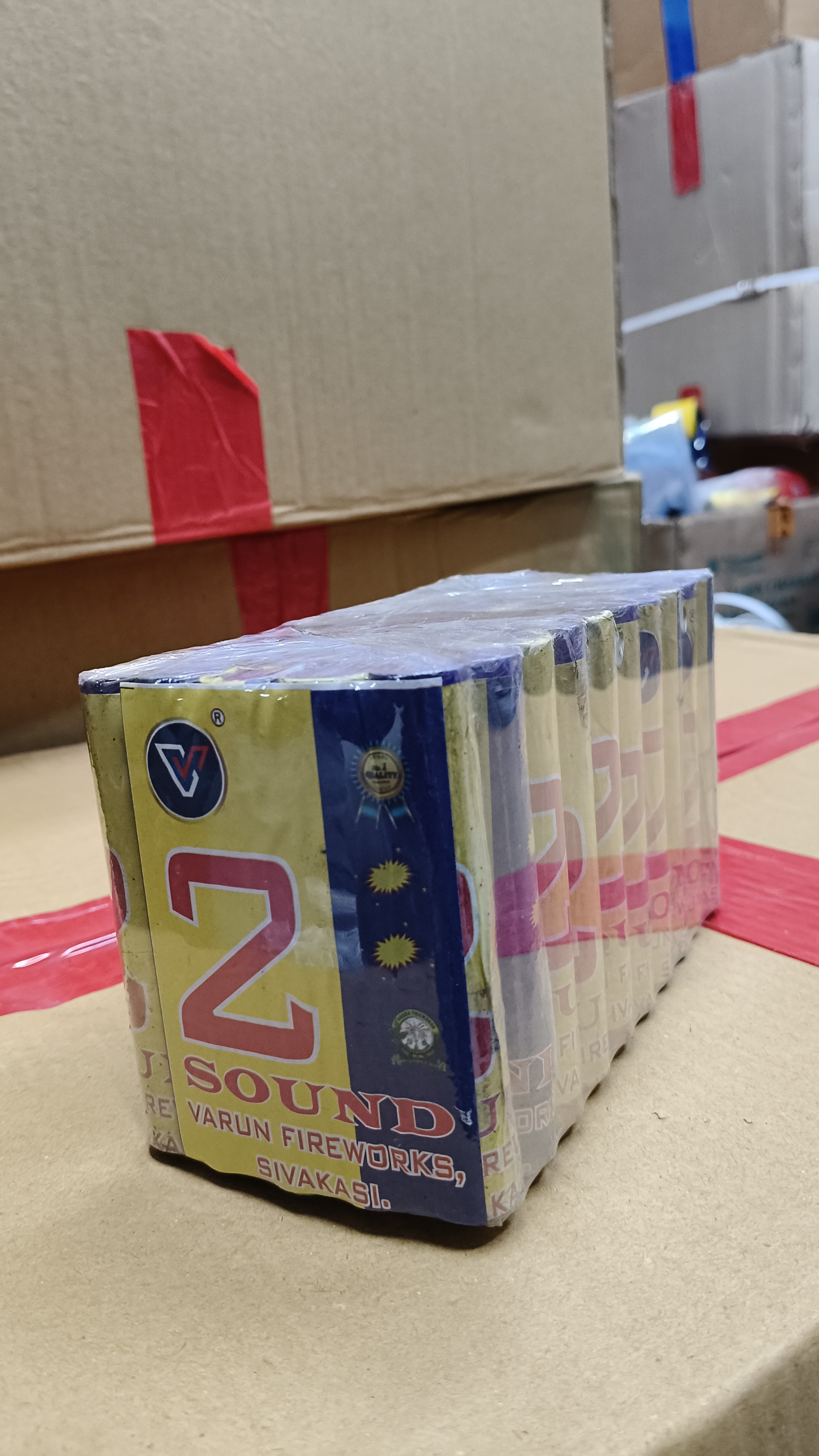 TWO SOUND CRACKERS 